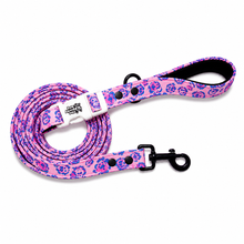 Cargar imagen en el visor de la galería, Animal Pink
