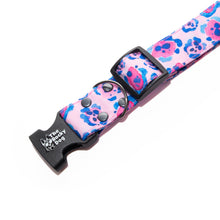 Cargar imagen en el visor de la galería, Animal Pink
