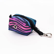 Cargar imagen en el visor de la galería, Porta Bolsa Zebra Color
